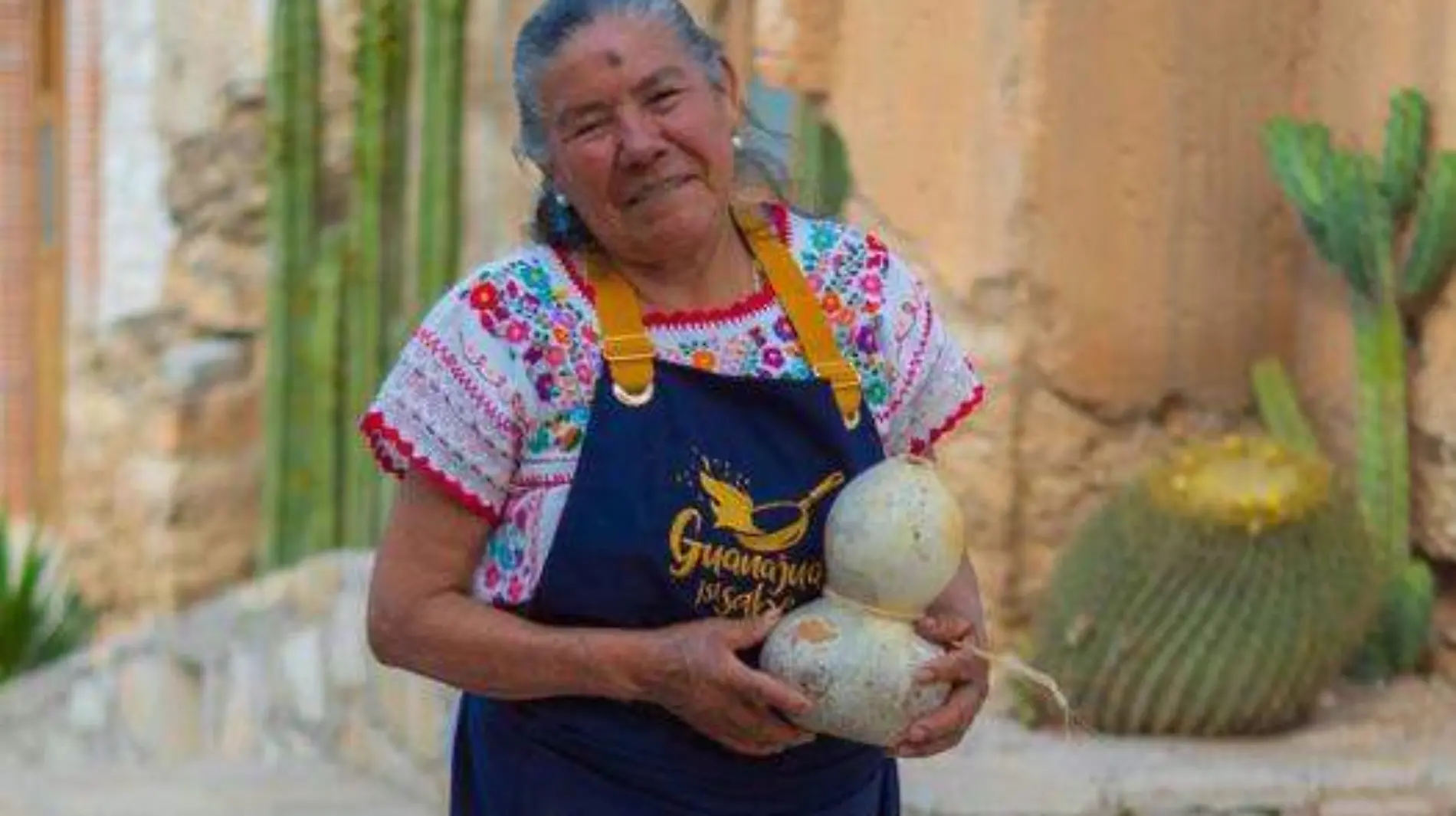 Reconocen a María Graciela Loyola como la mejor cocinera tradicional de “Lo Mejor de Guanajuato